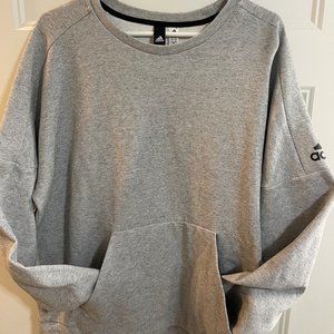 Adidas Crewneck sweatshirt w/pocket